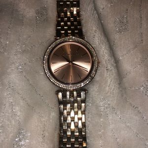 michael kors rose gold watch